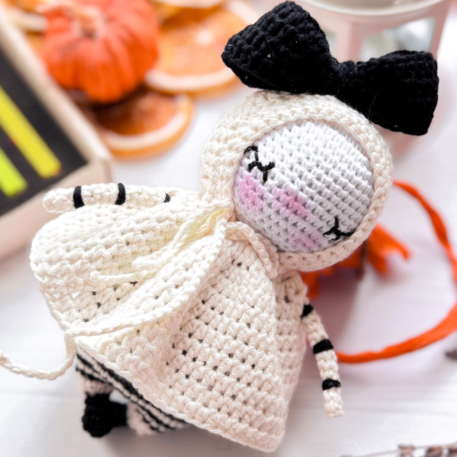 PDF Halloween Crochet PATTERN SET - 3 Amigurumi Patterns in One Bundle: Witch, Pumpkin, Ghost - Holiday Crochet Tutorials ENGLISH
