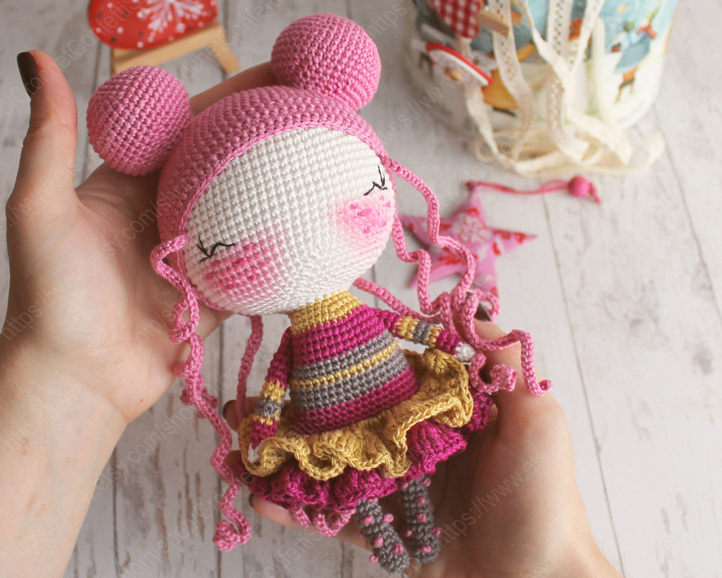 ANLEITUNG FÜR AMIGURUMI PUPPE