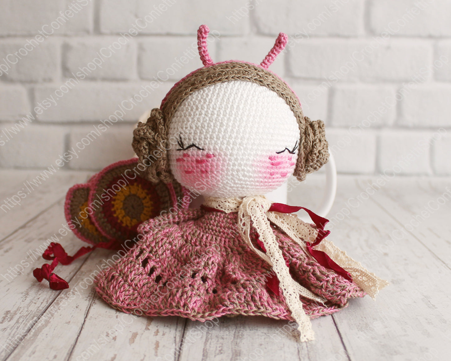 Patrón de la muñeca mariposa Espanol
