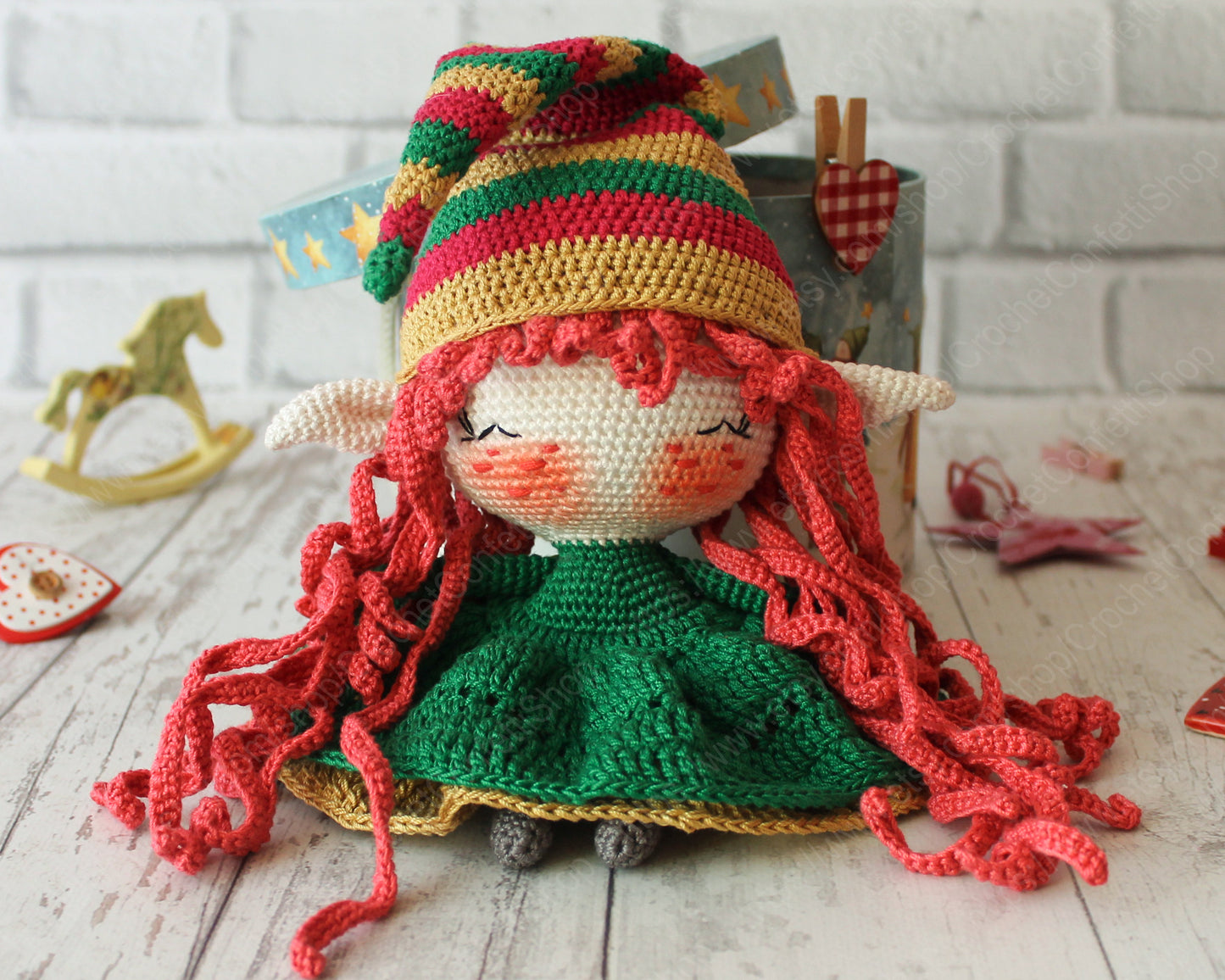 Patrón de la muñeca elfo de navidad