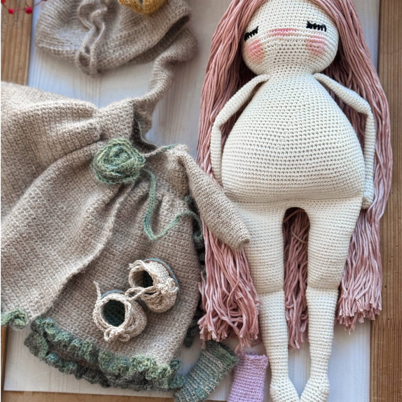 PDF PRINCESA ACOGEDORA – PATRÓN DE CROCHET ESPAÑOL