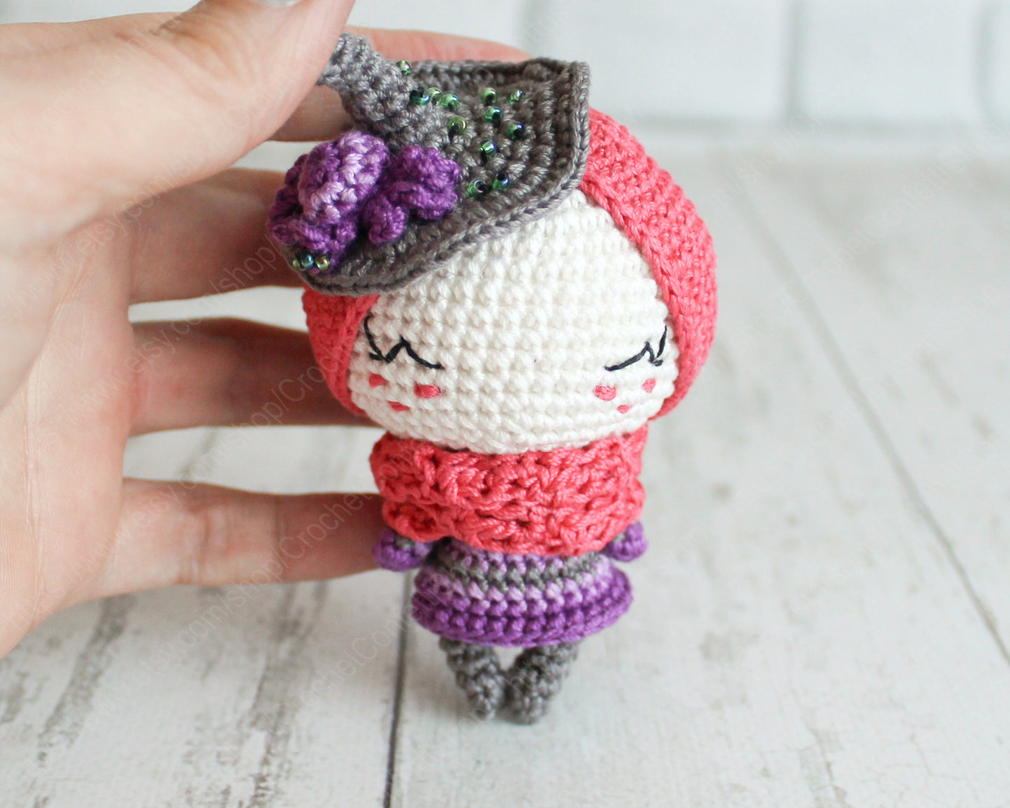 PDF Crochet Little Witch, Amigurumi Mini Doll, Small Witch Accessory, Crochet Toy, Halloween Gift, DIY, Autumn Decor Tutorial