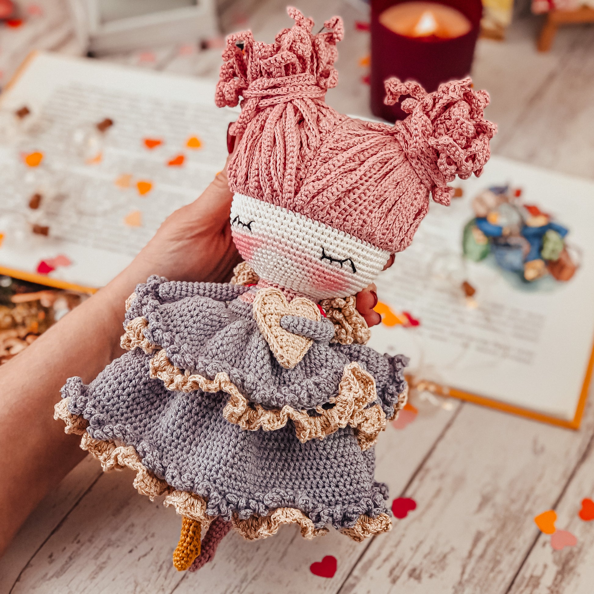 crochet pattern valentine doll